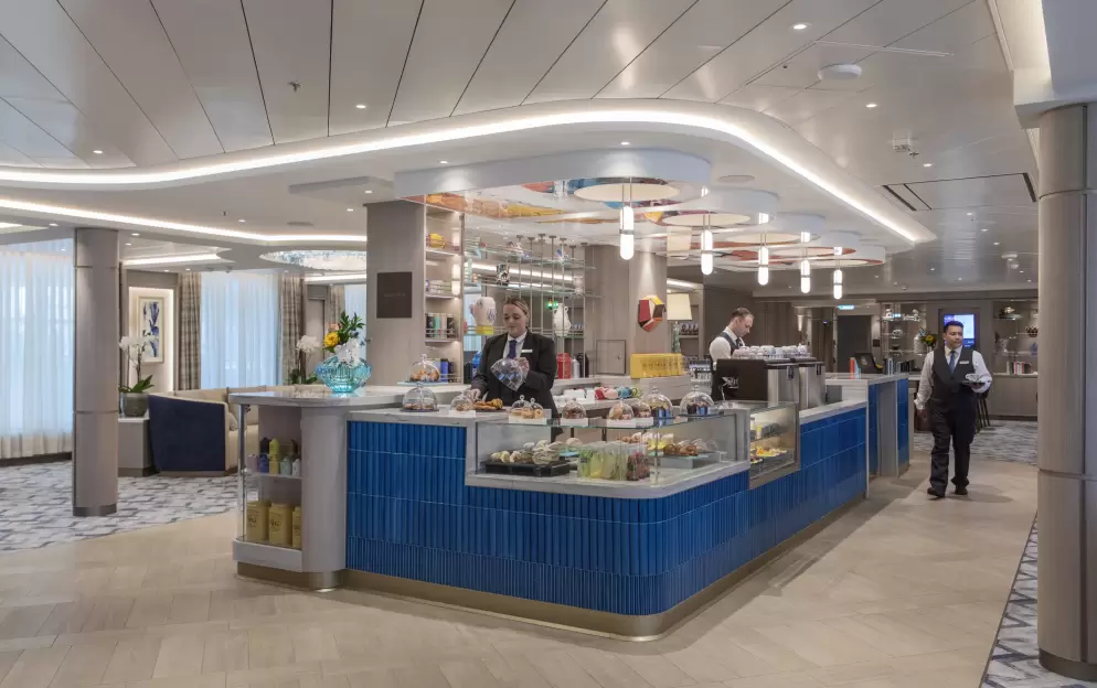 Silversea Silver Nova - Art Cafe 1, ©Silversea Cruises Ltd.jpg